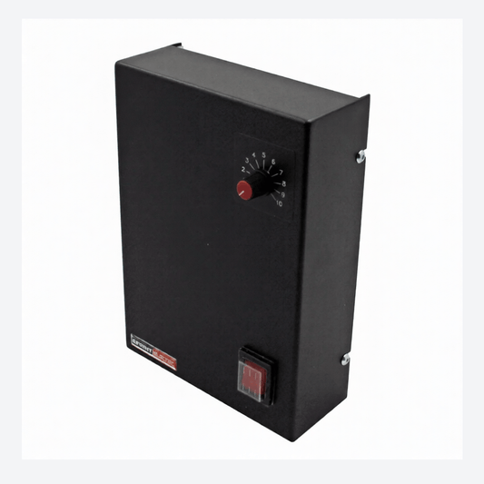 1Q DC Drive, Enclosed - on/off, fuse & speed setting pot by SPRINT